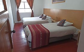 Casona Tordo - A 3 Cdras De La Plaza - Habitaciones Con Bano Privado